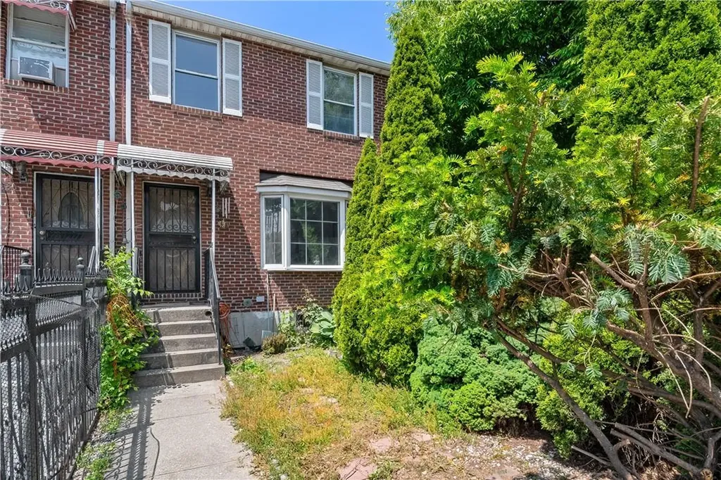 387 Powers Avenue Bronx NY 10454