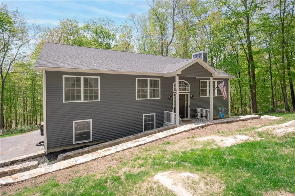 55 Rock Mill Road Carmel NY 10512