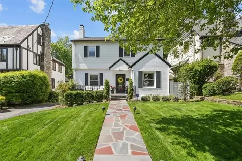 32 Raynor Avenue Mount Vernon NY 10552