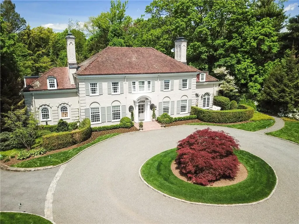 15 Murray Hill Road Scarsdale NY 10583
