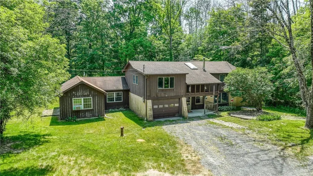 11 Patchwork Lane Port Jervis NY 12771