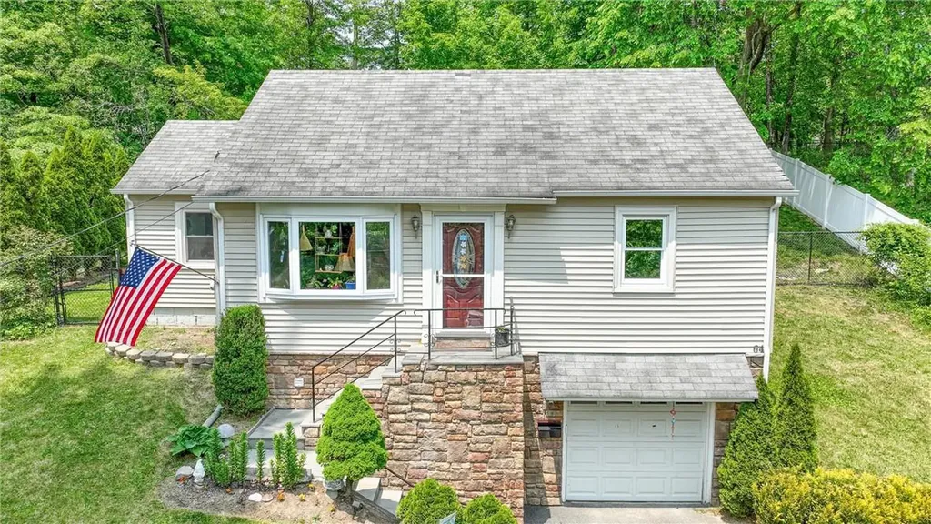 64 Wickham Avenue Goshen NY 10924