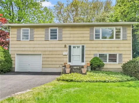 4 Midway Road White Plains NY 10607