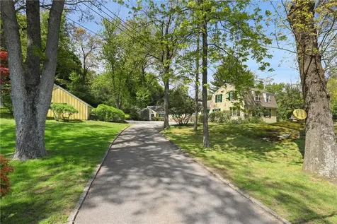 177 Valley Road Katonah NY 10536