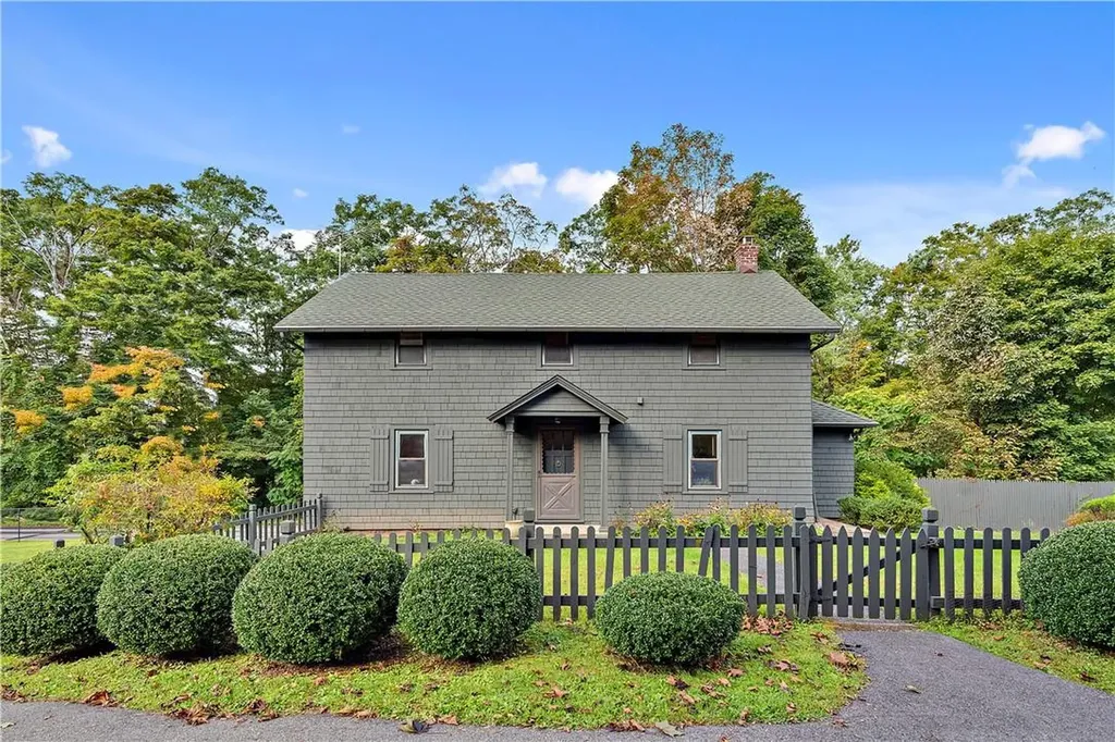 743 Armonk Road Mount Kisco NY 10549