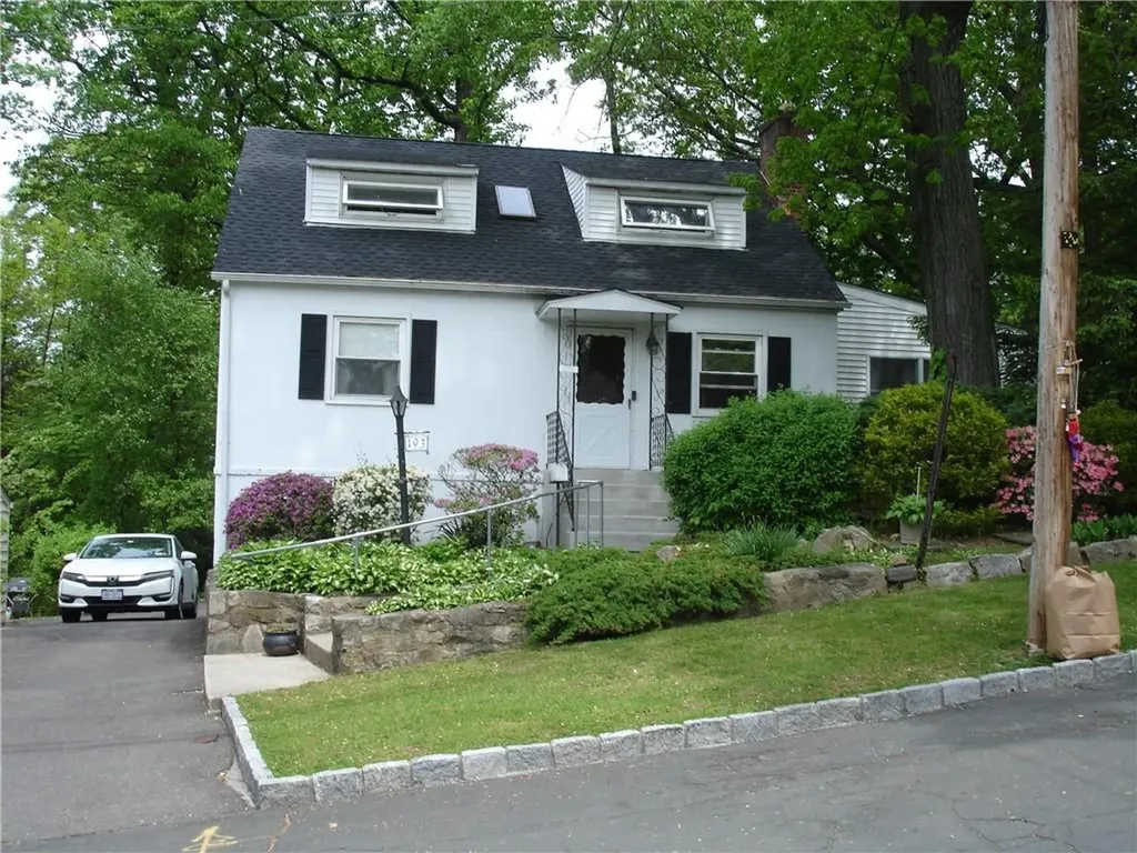 193 Harding Drive New Rochelle NY 10801