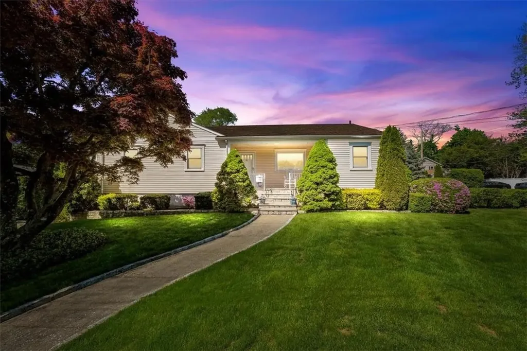 45 Surrey Way White Plains NY 10607