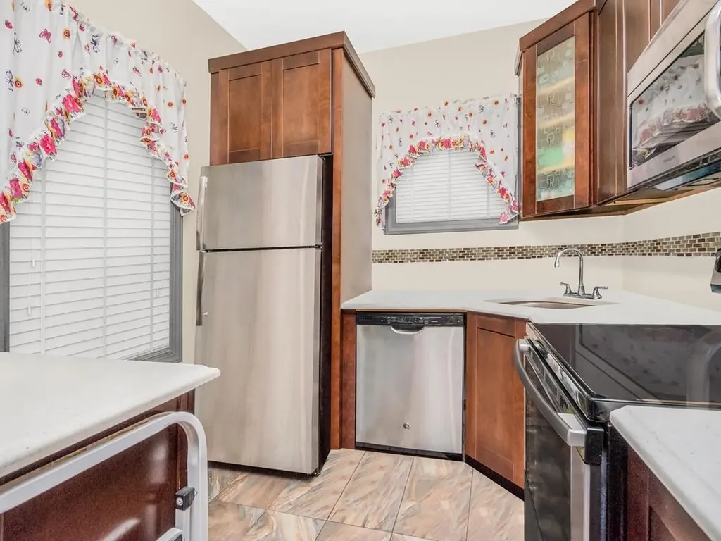 861 E 215th Street Bronx NY 10467