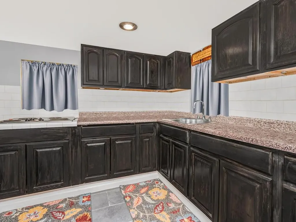 861 E 215th Street Bronx NY 10467