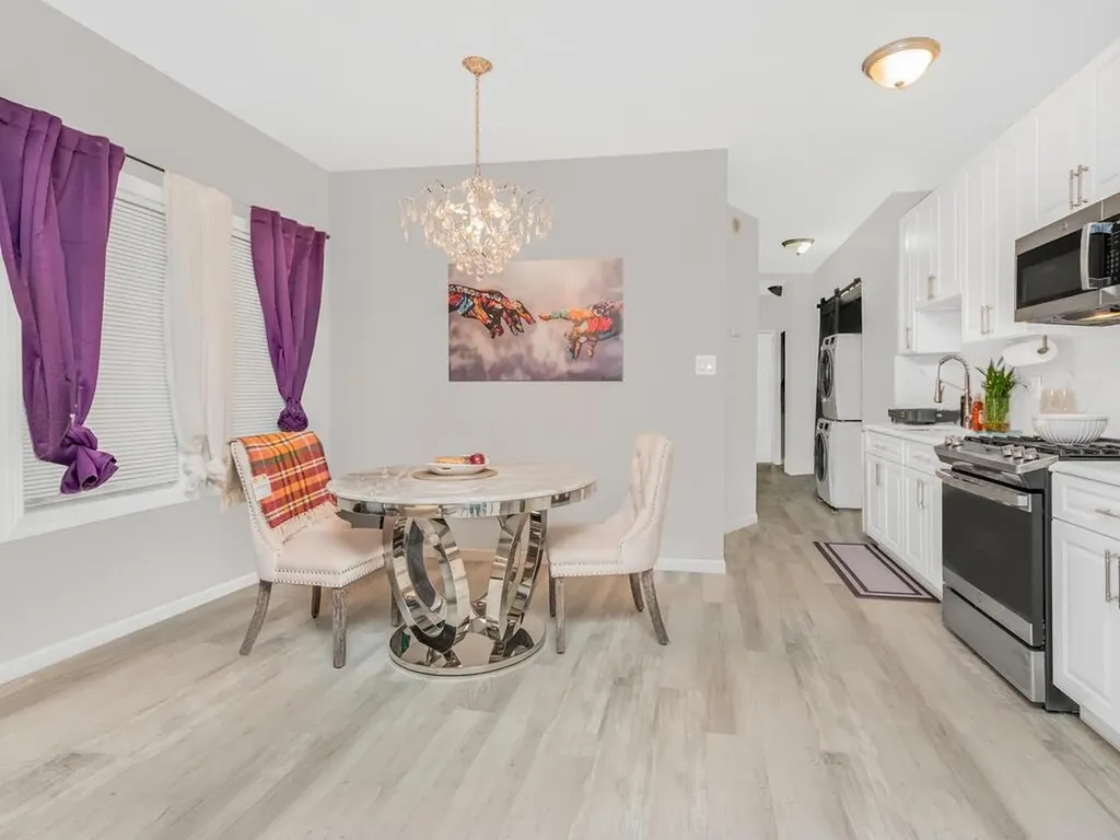 861 E 215th Street Bronx NY 10467