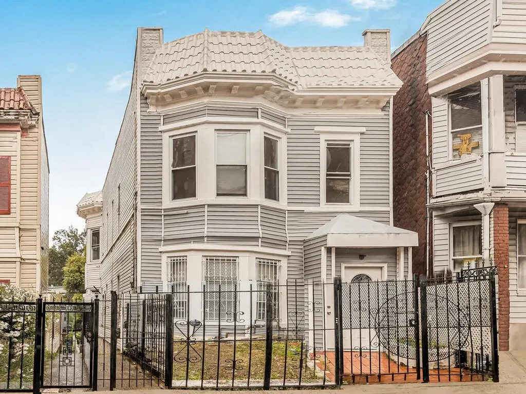 290 Reservoir Place Bronx NY 10467