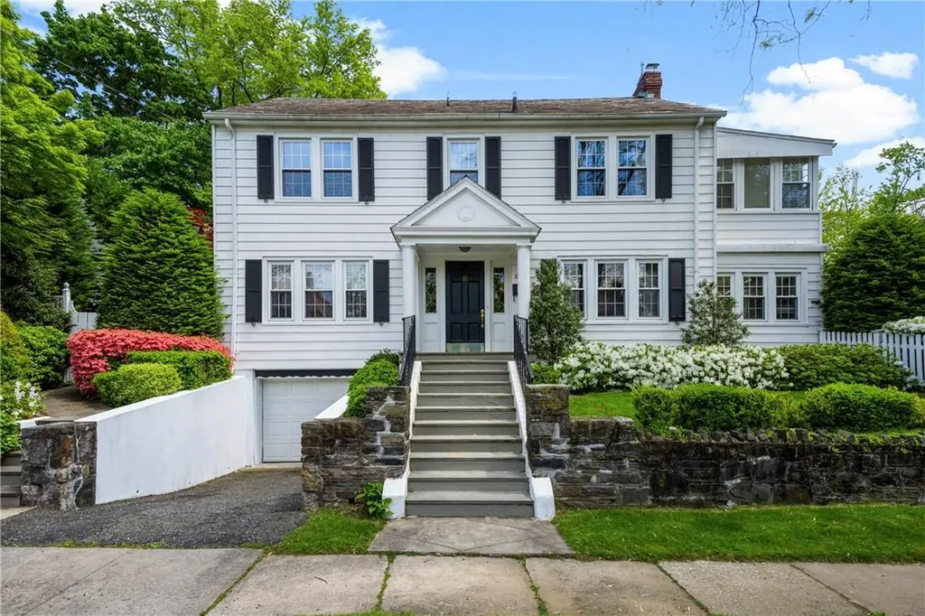 6 Fraser Street Pelham NY 10803