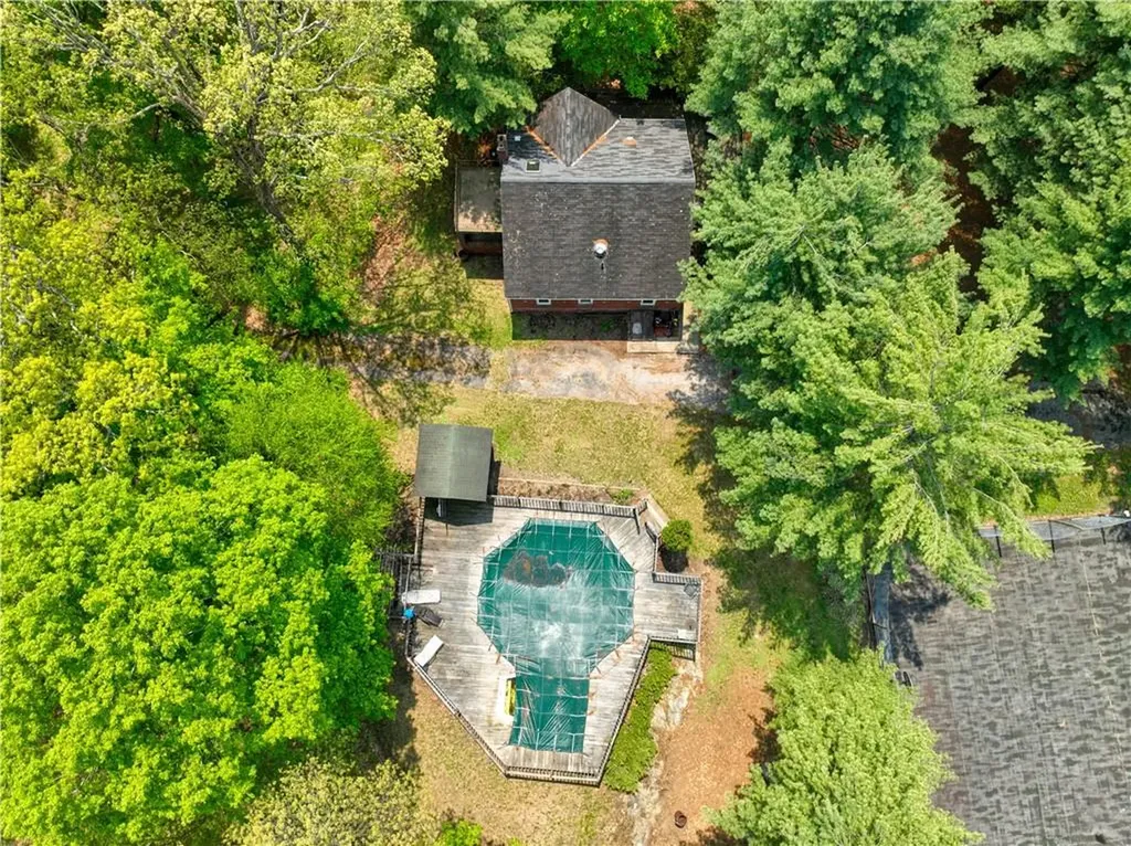 16 Old Noxon Road Poughkeepsie NY 12603