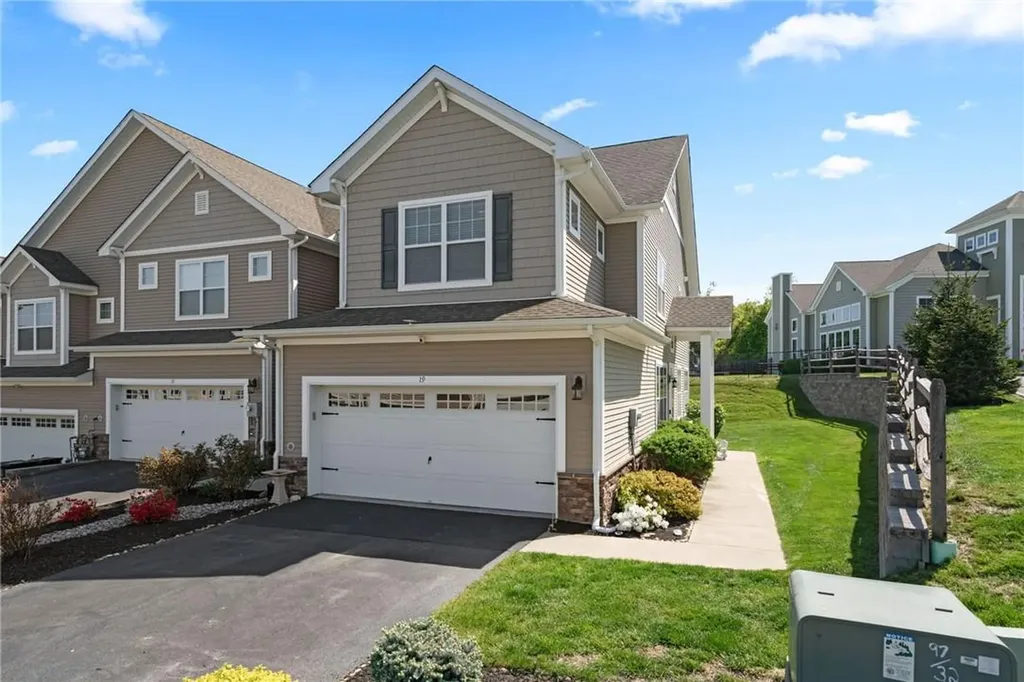 19 Highrose Ridge Way Middletown NY 10940