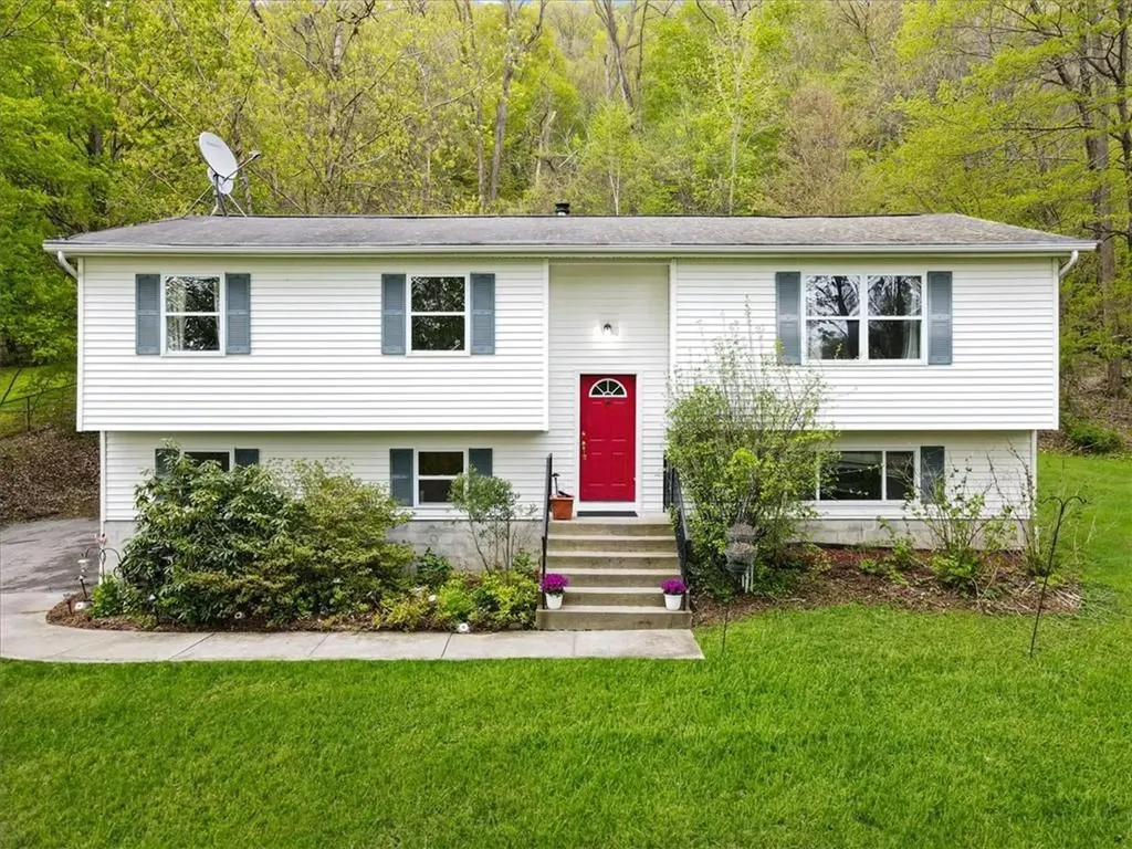 37 Deer Ridge Road Wingdale NY 12594