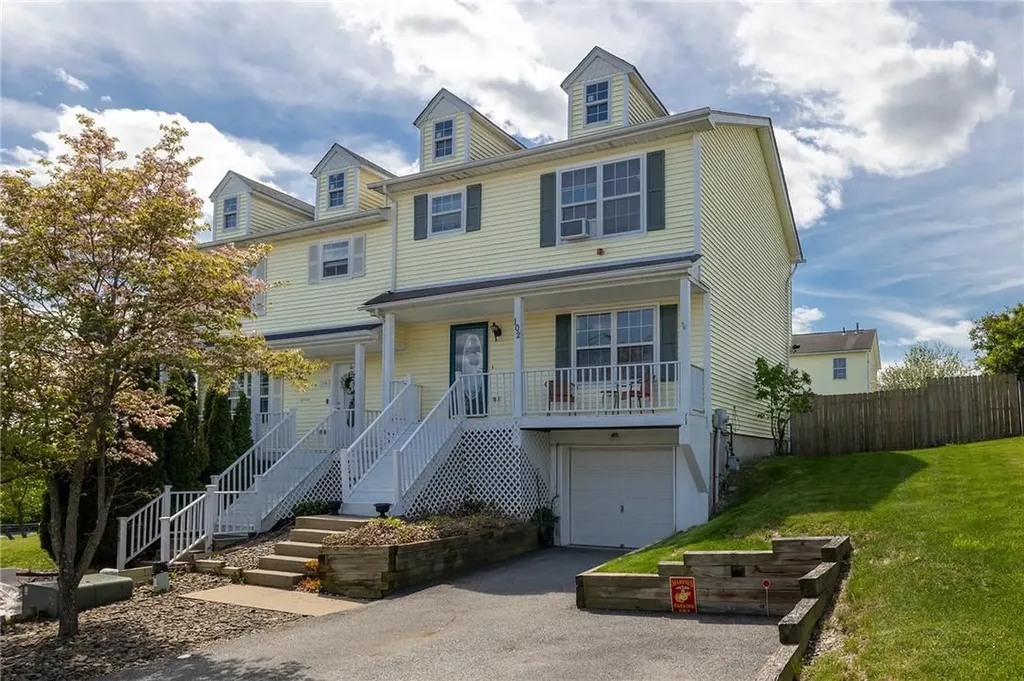 102 Evan Road Warwick NY 10990