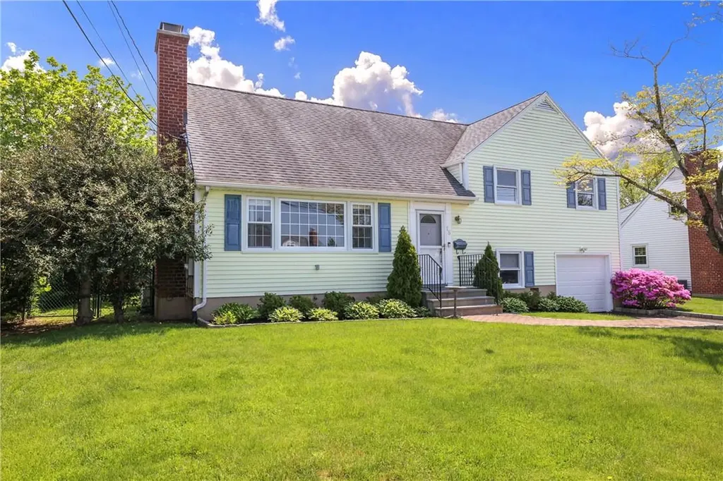 18 Mitchell Place Port Chester NY 10573