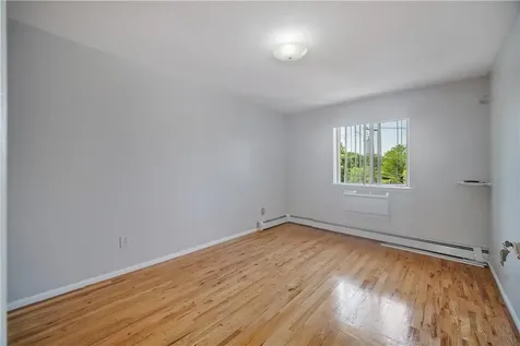 551 Ellsworth Avenue Bronx NY 10465