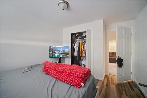 551 Ellsworth Avenue Bronx NY 10465