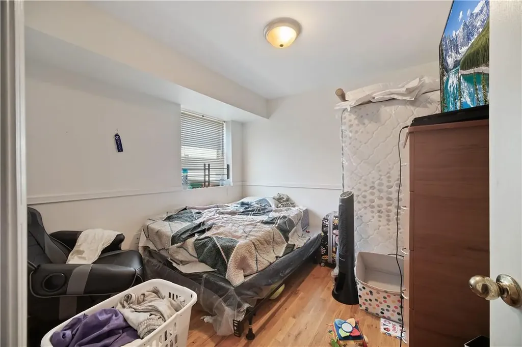 716 Vincent Avenue Bronx NY 10465