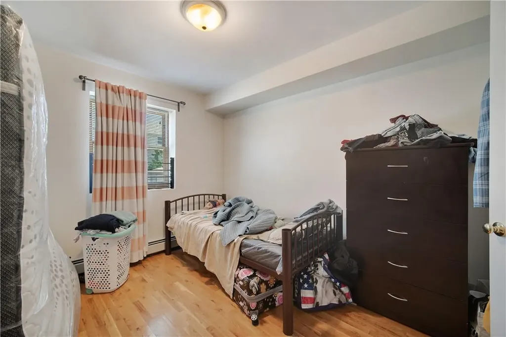 716 Vincent Avenue Bronx NY 10465
