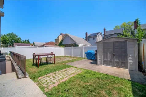 716 Vincent Avenue Bronx NY 10465
