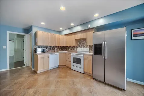716 Vincent Avenue Bronx NY 10465