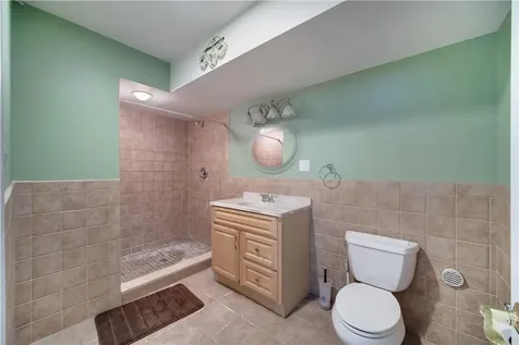 716 Vincent Avenue Bronx NY 10465