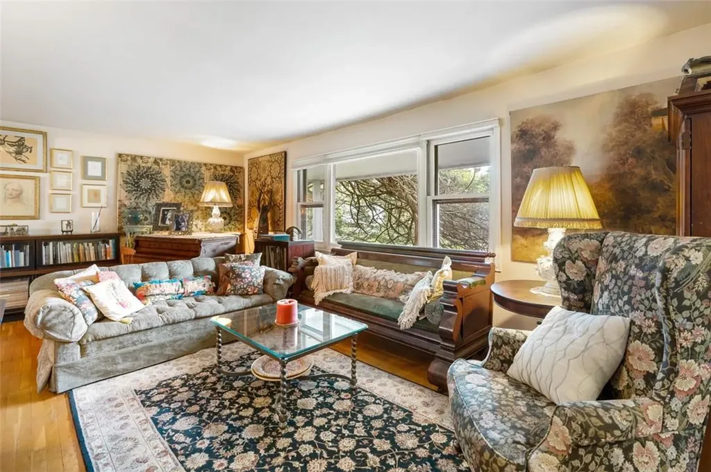 143 Independence Avenue Tappan NY 10983