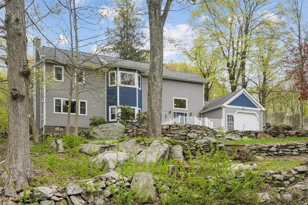 484 Nimham Road Carmel NY 10512