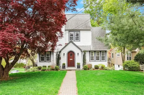 20 Hazelton Drive White Plains NY 10605