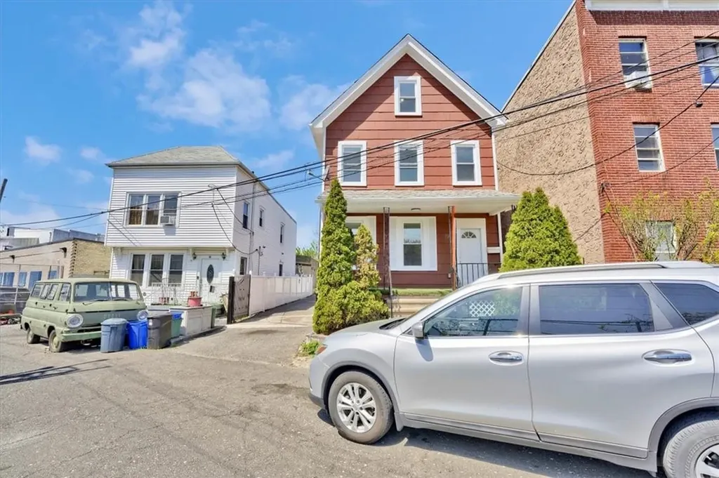 79 New Haven Rr Street Mount Vernon NY 10550