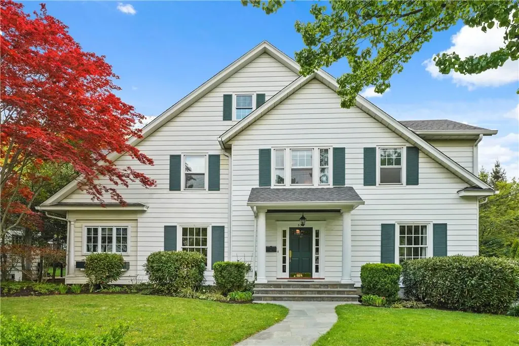 533 Highbrook Avenue Pelham NY 10803