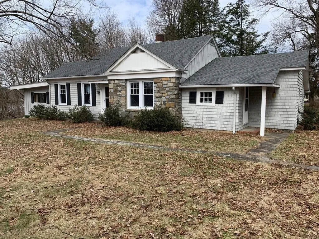 35 Oreco Terrace Monroe NY 10950