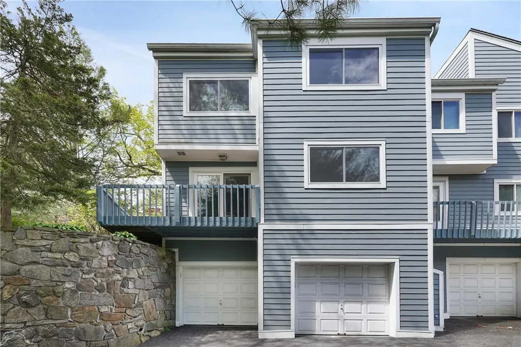 25 Barker Street Mount Kisco NY 10549
