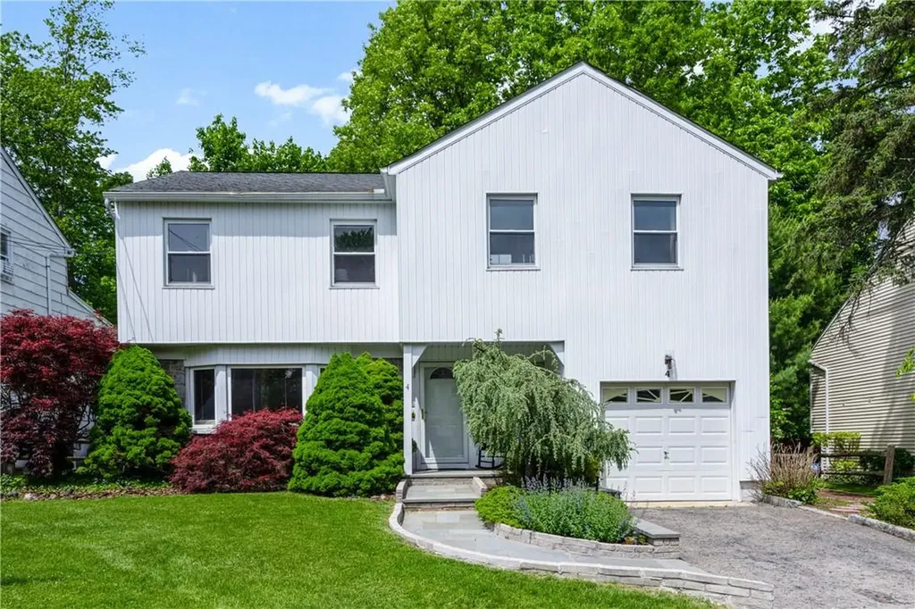 4 Chatham Place White Plains NY 10605