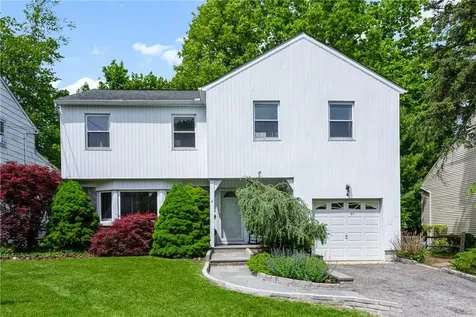 4 Chatham Place White Plains NY 10605
