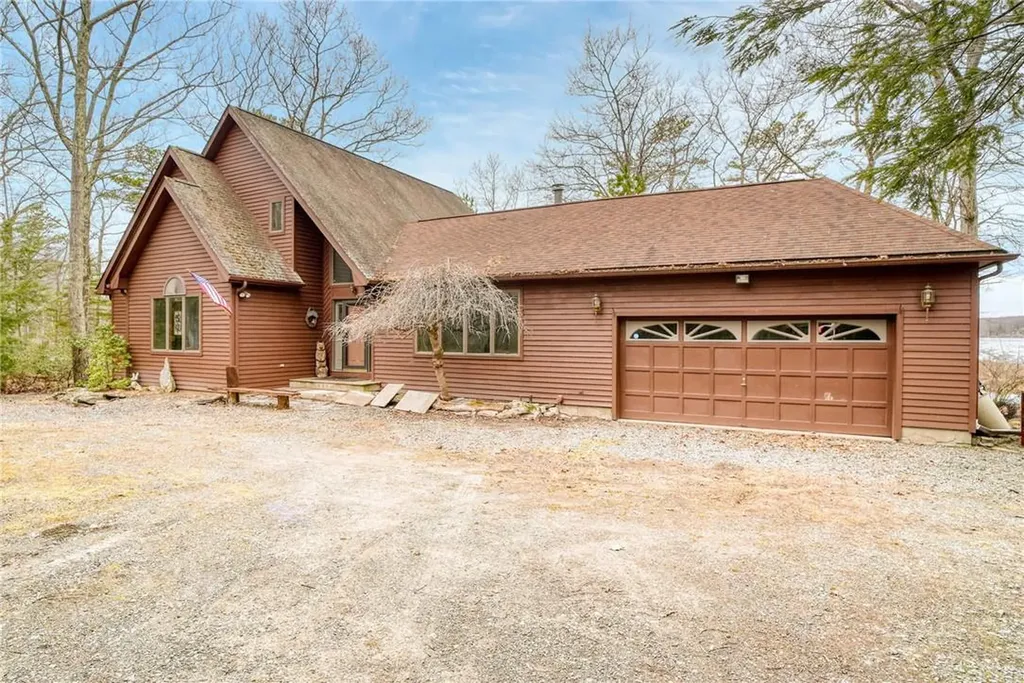 4 E Branch Road Wurtsboro NY 12790