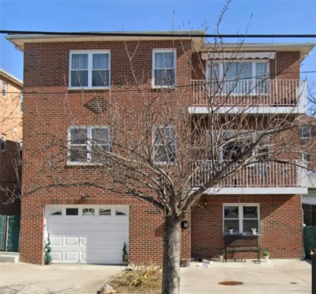 256 Buttrick Avenue Bronx NY 10465