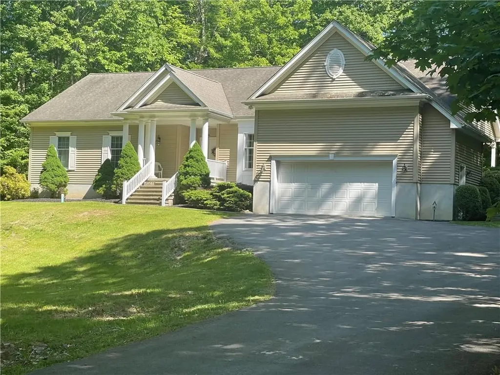 25 Arnott Lane Middletown NY 10941