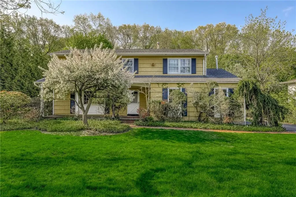 7 Macintosh Lane Monsey NY 10952