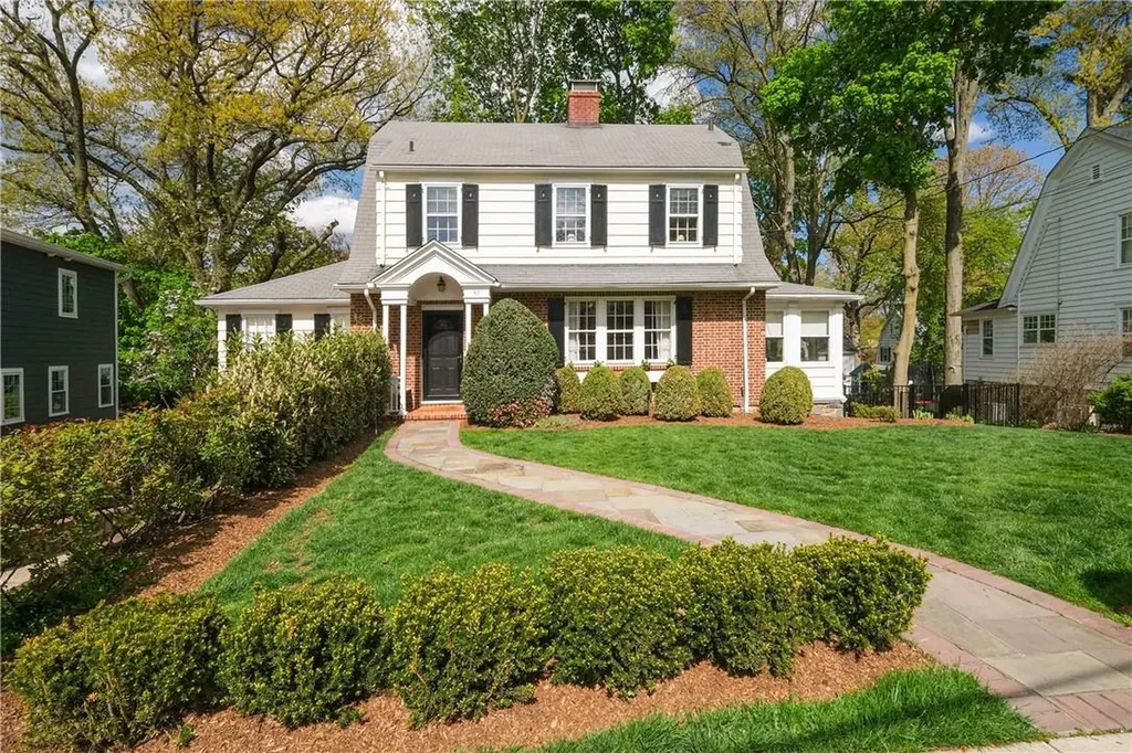 67 Echo Lane Larchmont NY 10538