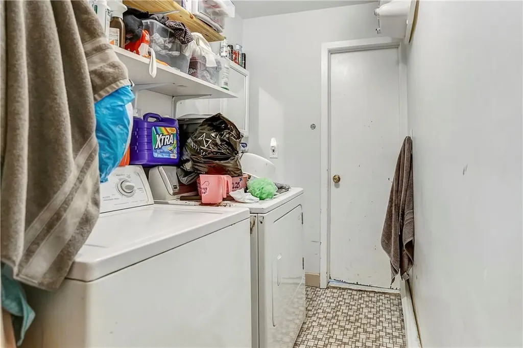 11 Emes Lane Monsey NY 10952
