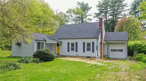 36 Vassar View Road Poughkeepsie NY 12603