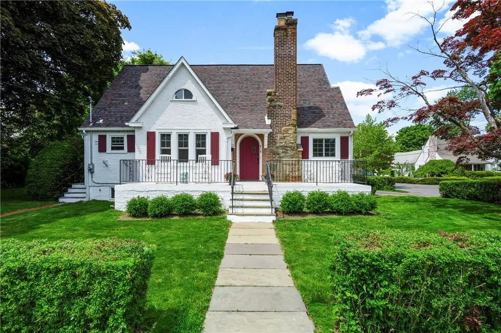 918 Lorena Street Mamaroneck NY 10543