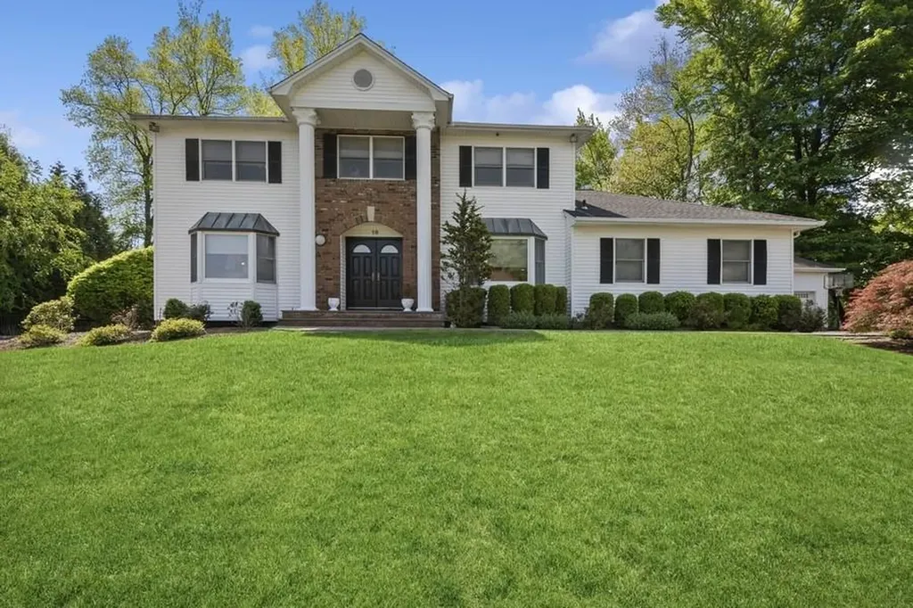 16 Carlton Court New City NY 10956