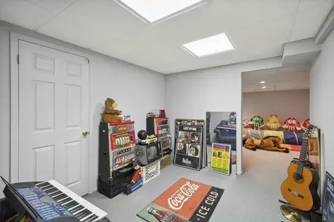 16 Carlton Court New City NY 10956