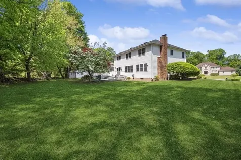 16 Carlton Court New City NY 10956