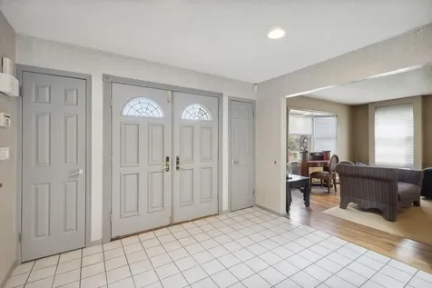 16 Carlton Court New City NY 10956