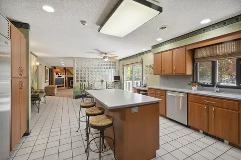 16 Carlton Court New City NY 10956